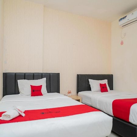 Reddoorz Near Flyover Arjosari Malang Kültér fotó