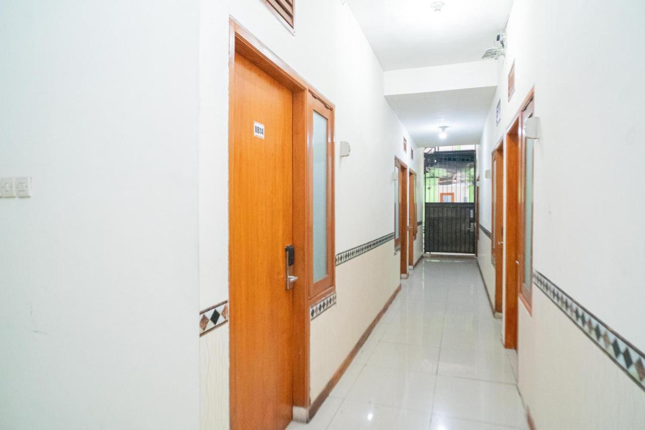 Reddoorz Near Flyover Arjosari Malang Kültér fotó